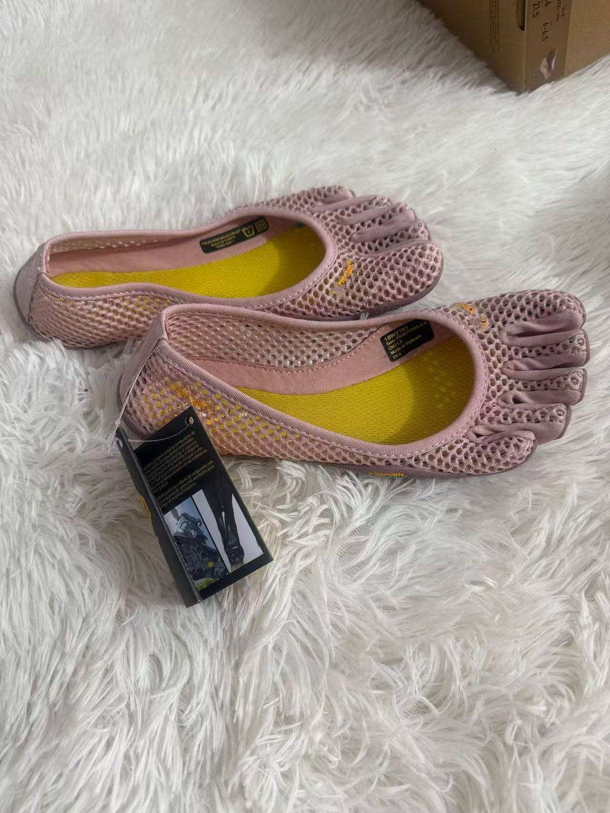 🦶 Women's Barefoot Ballet Flats | Split-Toe Non-Slip Dance & Yoga Shoes (Box Included)